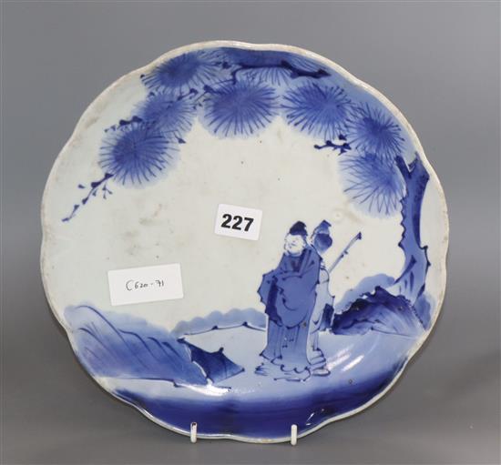 A Japanese Arita dish diameter 28cm